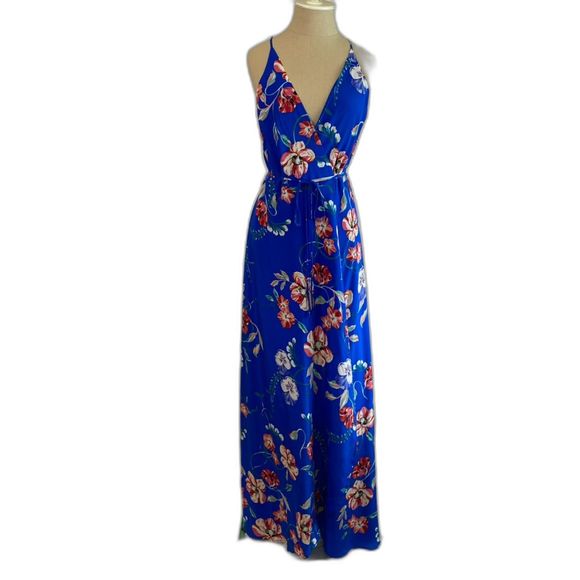 Yumi Kim Dresses & Skirts - NWT $258 Yumi Kim Silk Rush Hour Floral Wrap Maxi Dress - Size S